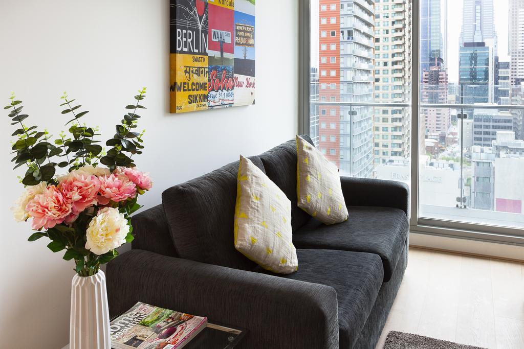 Akom Melbourne Aparthotel Екстериор снимка