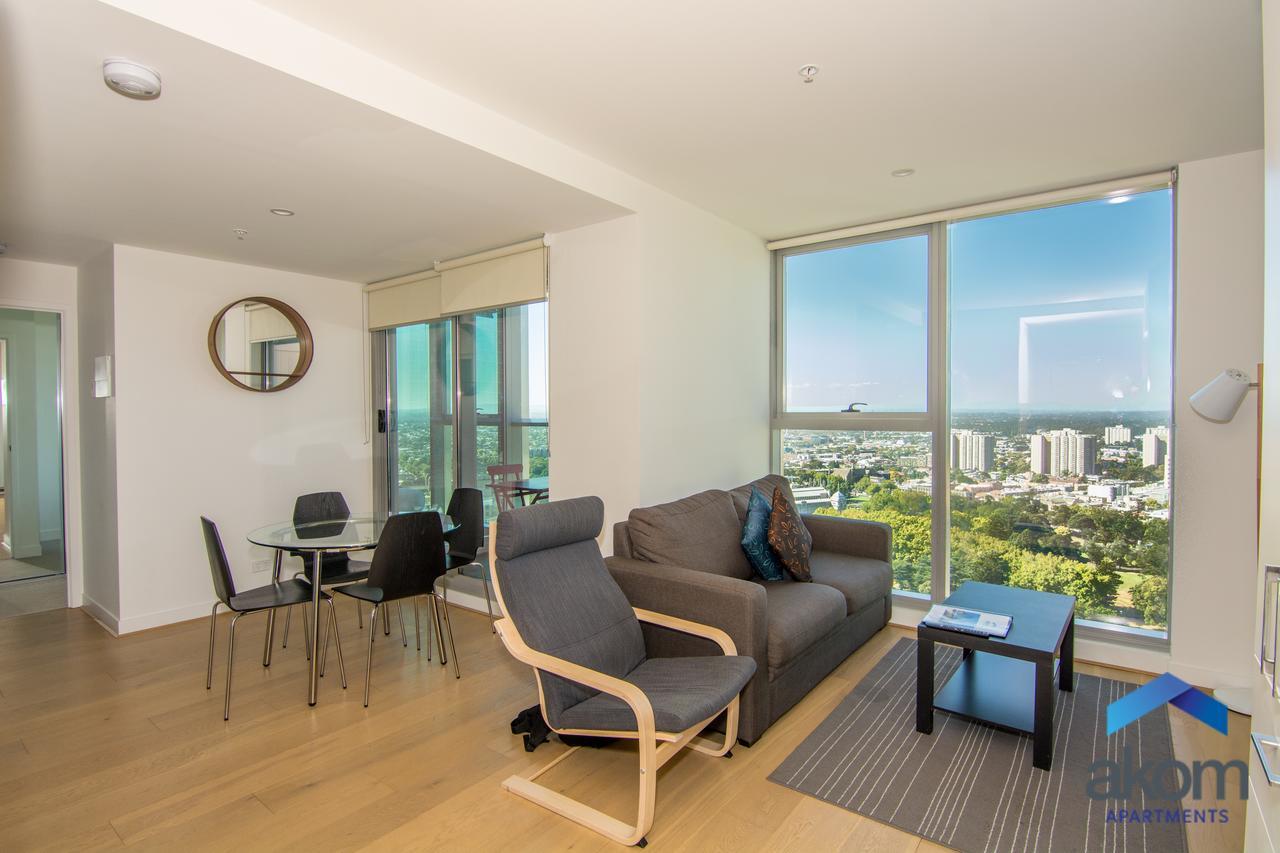 Akom Melbourne Aparthotel Екстериор снимка