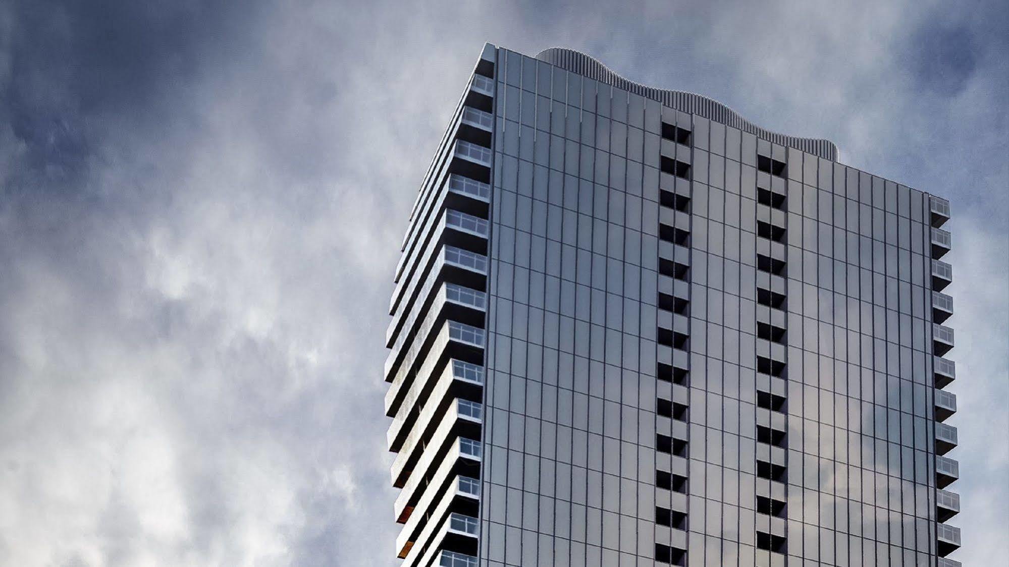 Akom Melbourne Aparthotel Екстериор снимка